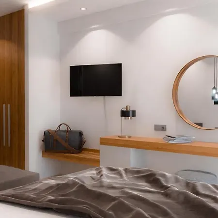 מלון Aethria לימנאס