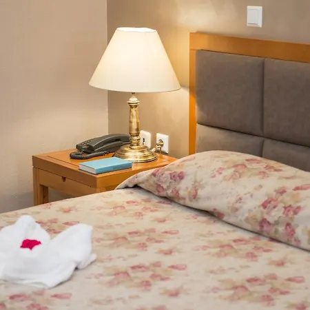 Aethria Λιμένας